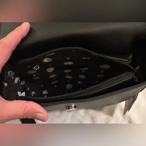 NWT Melie Bianco Piper Vegan Leather Crossbody Bag Black - Picture 9 of 12